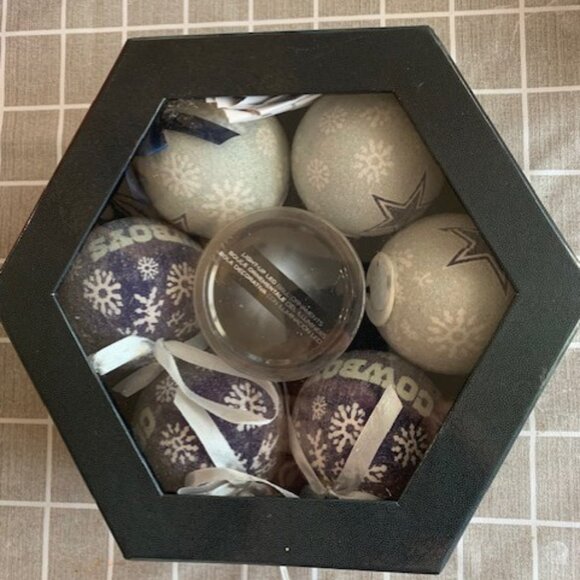 Other - 6 Light Up Dallas Cowboy Christmas Ornaments